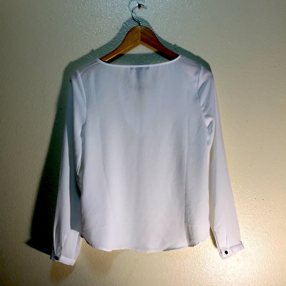 Forever 21 Long Sleeved White Top - Picture 2 of 4